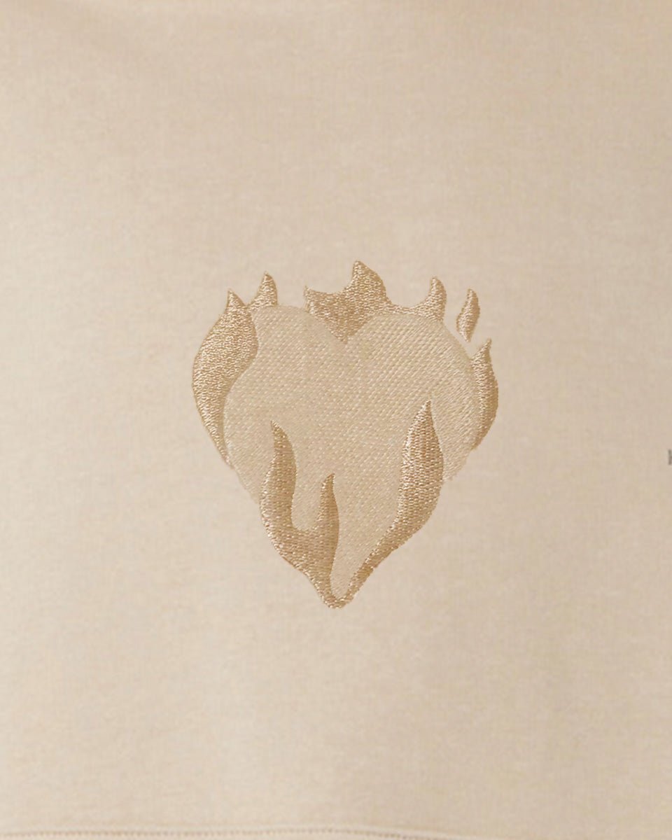 NUT CREWNECK WITH EMBROIDERED FLAMING HEART - Vision of Super