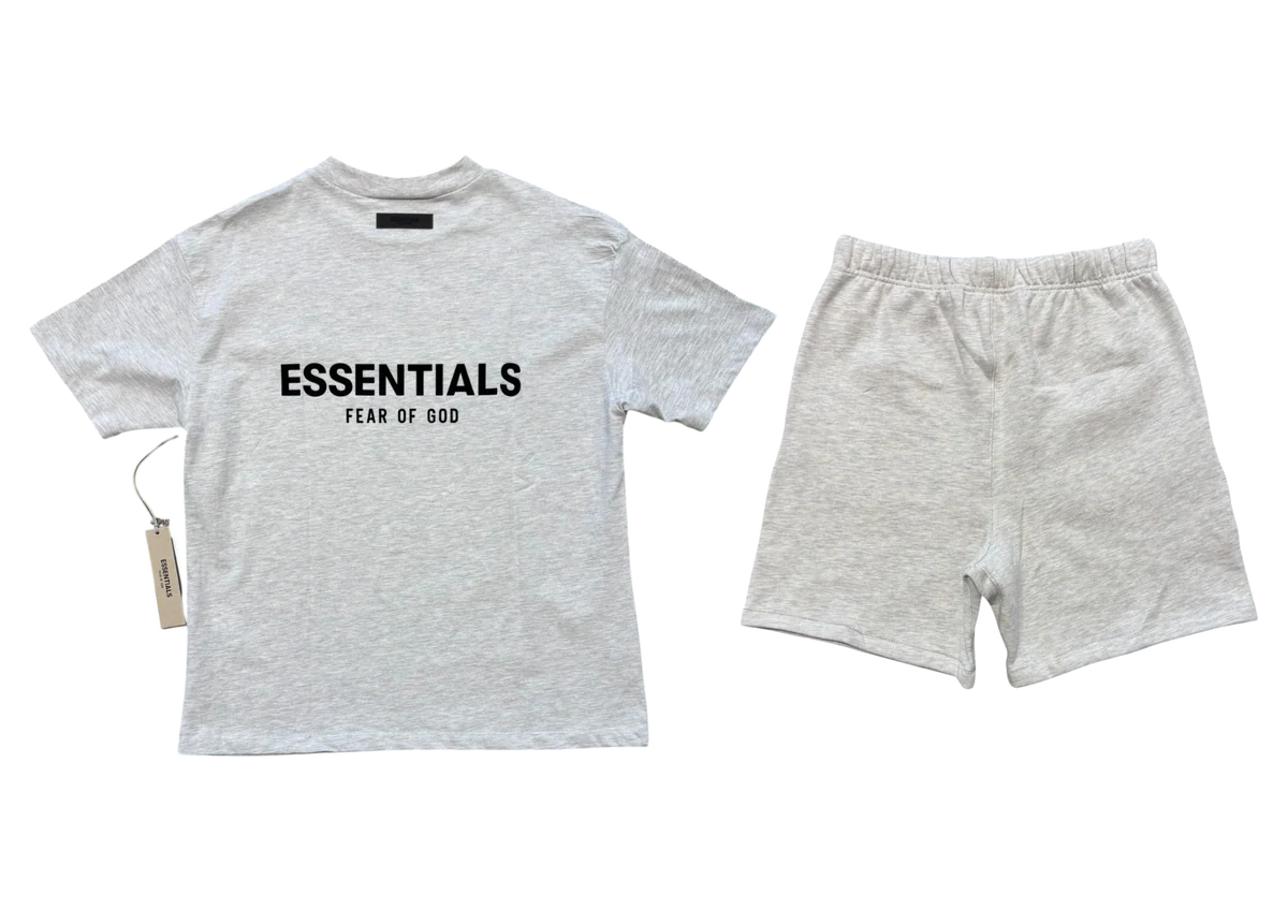 Essentials Set Light Grey