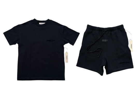 Essentials Set Black