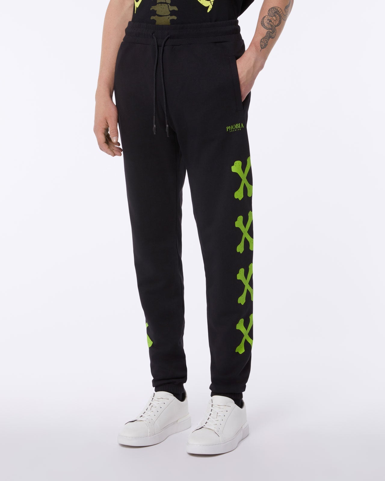 GREEN BONES BLACK PANTS