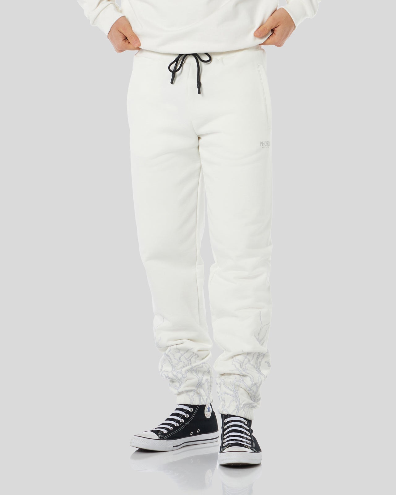 WHITE PANT WITH GREY EMBROIDERY LIGHTNING