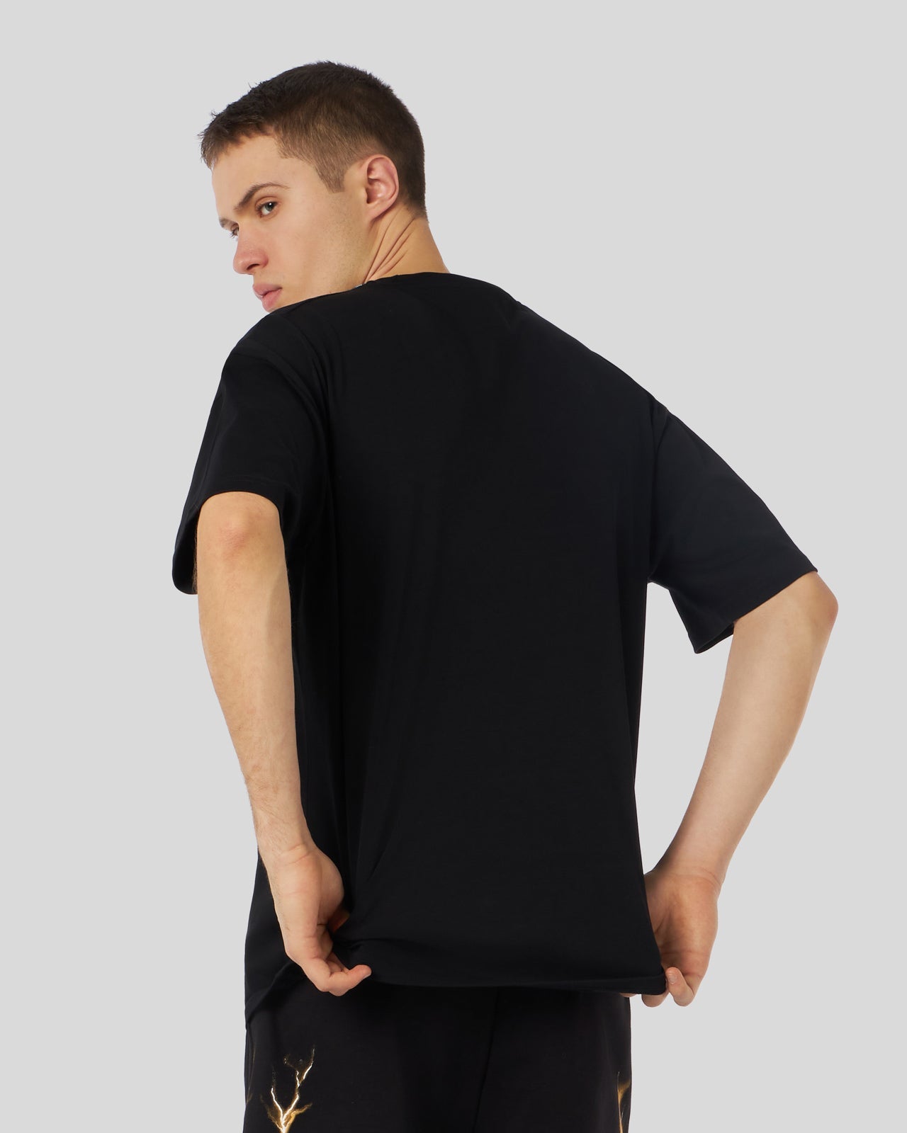 BLACK T-SHIRT WITH BICOLOR BLUE-YELLOW LIGHTNING PRINT