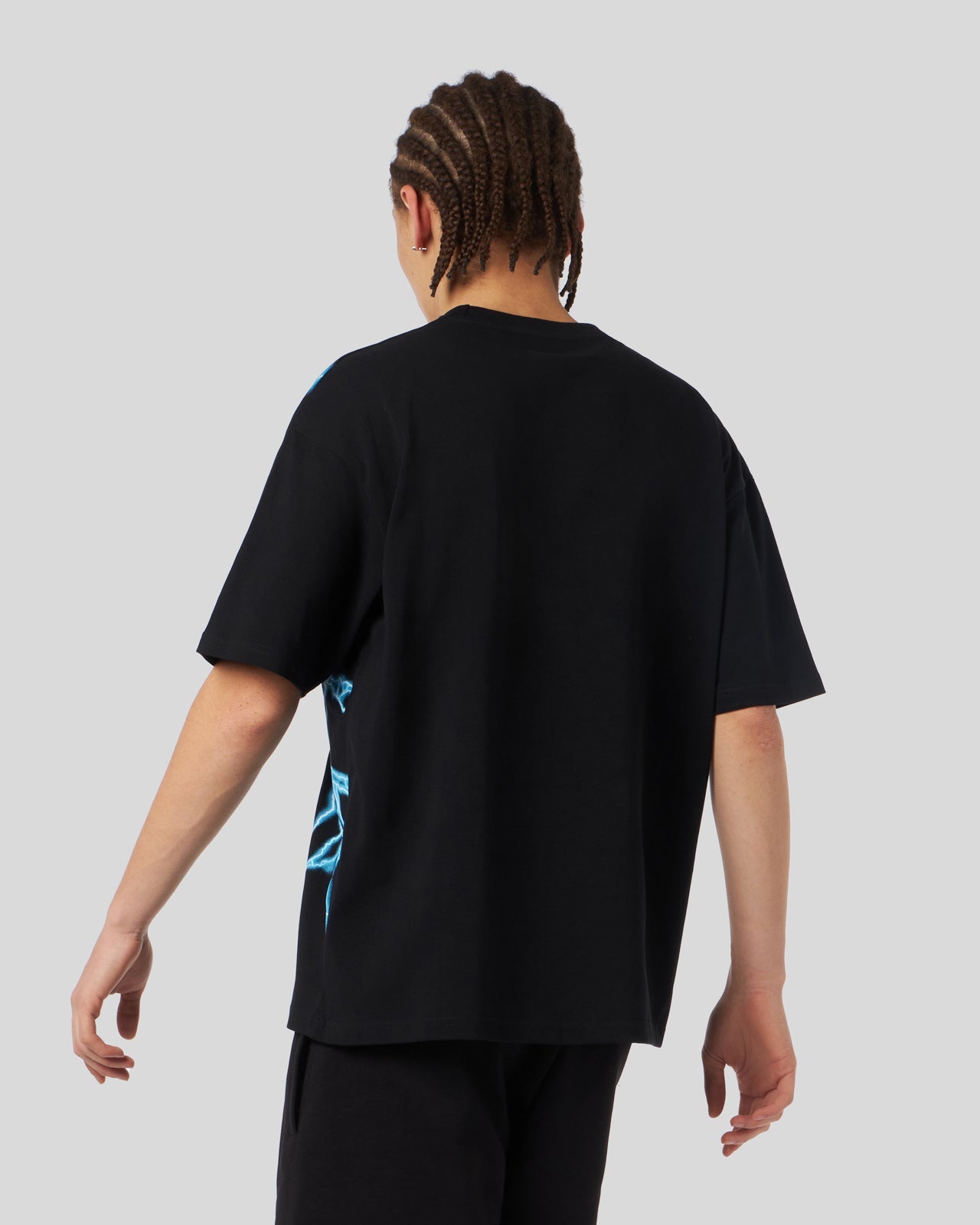 BLACK T-SHIRT WITH LATERAL LIGHT BLUE LIGHTNING PRINT AND EMBROIDERY GOTIC LOGO