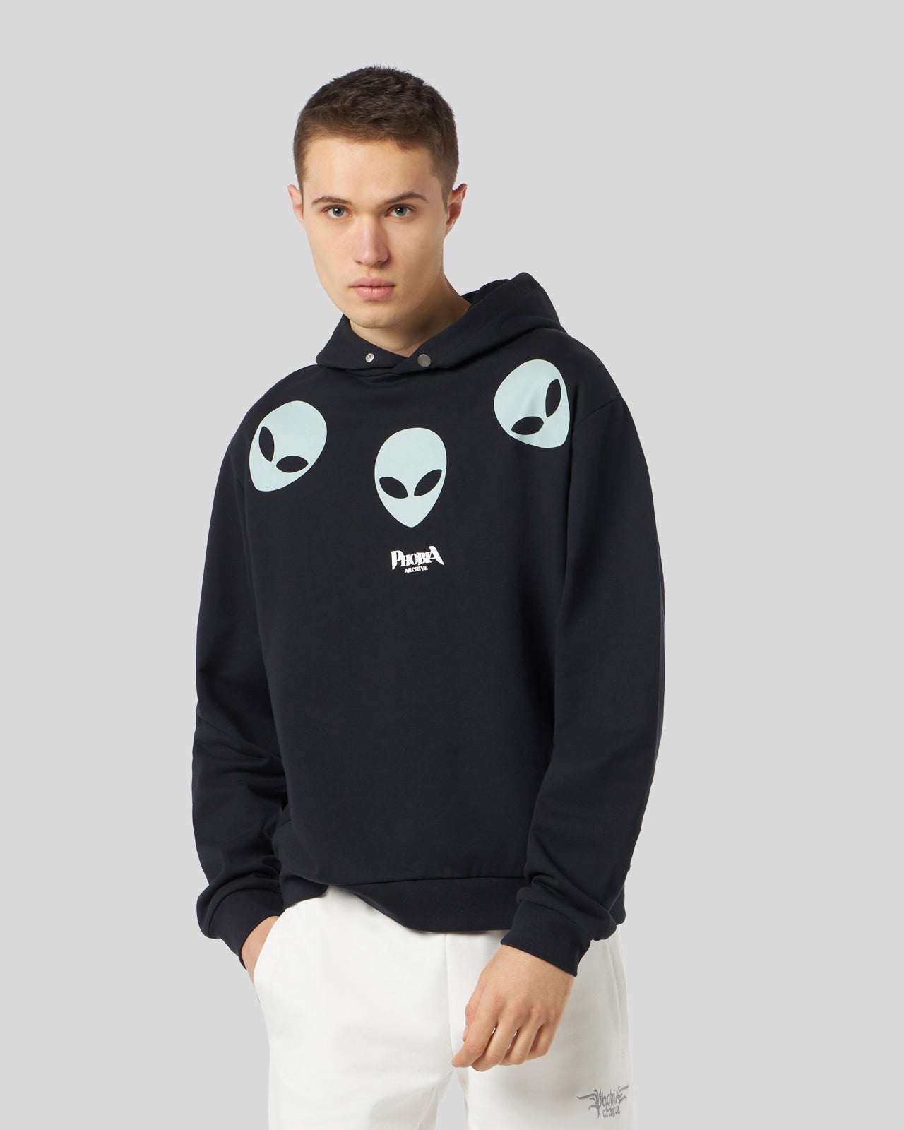 BLACK HOODIE WITH GLOW IN THE DARK TRIPLE ALIEN PRINT