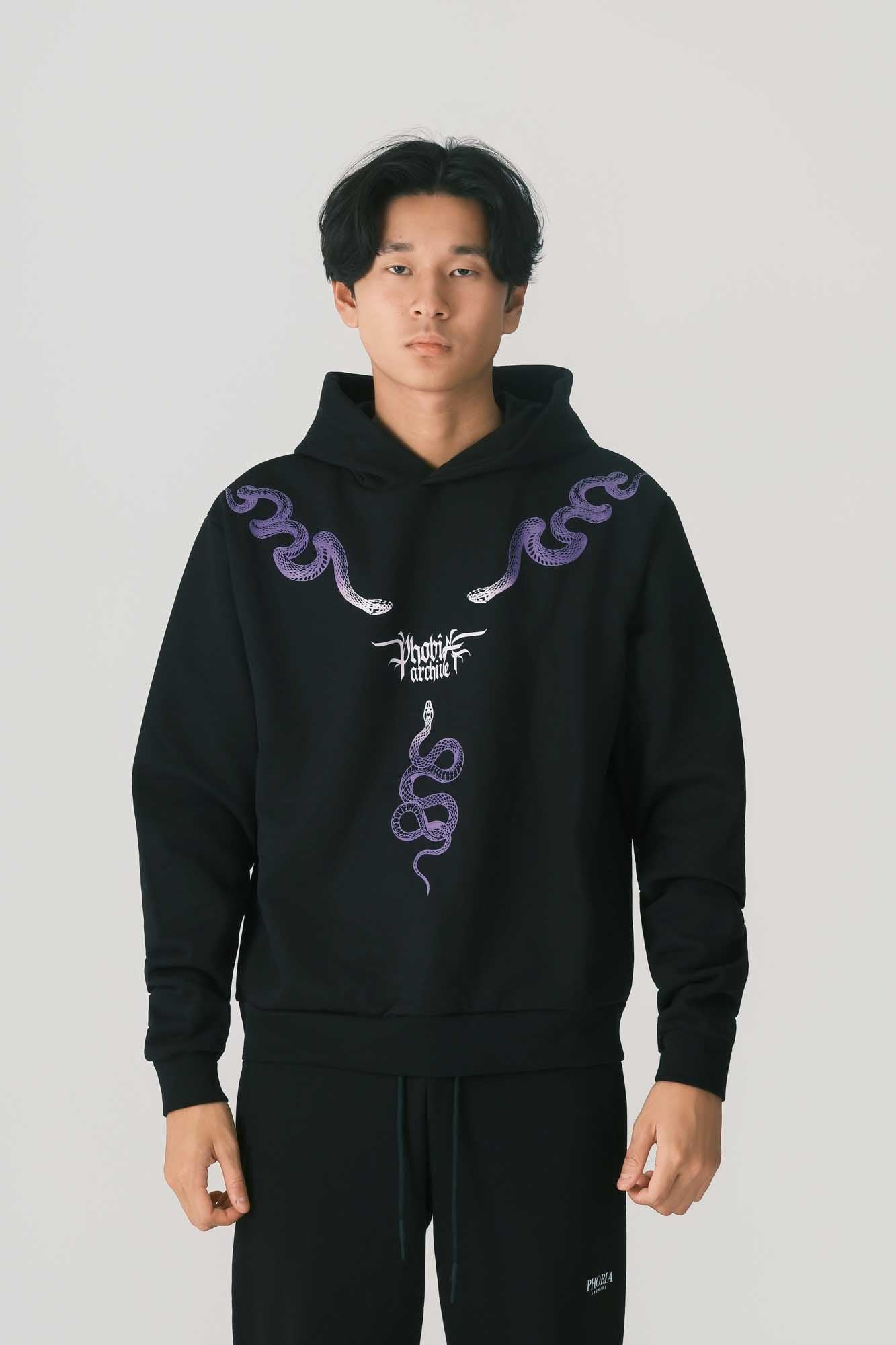 BLACK HOODIE WITH PURPLE TRIPLE SNAKE PRINT
