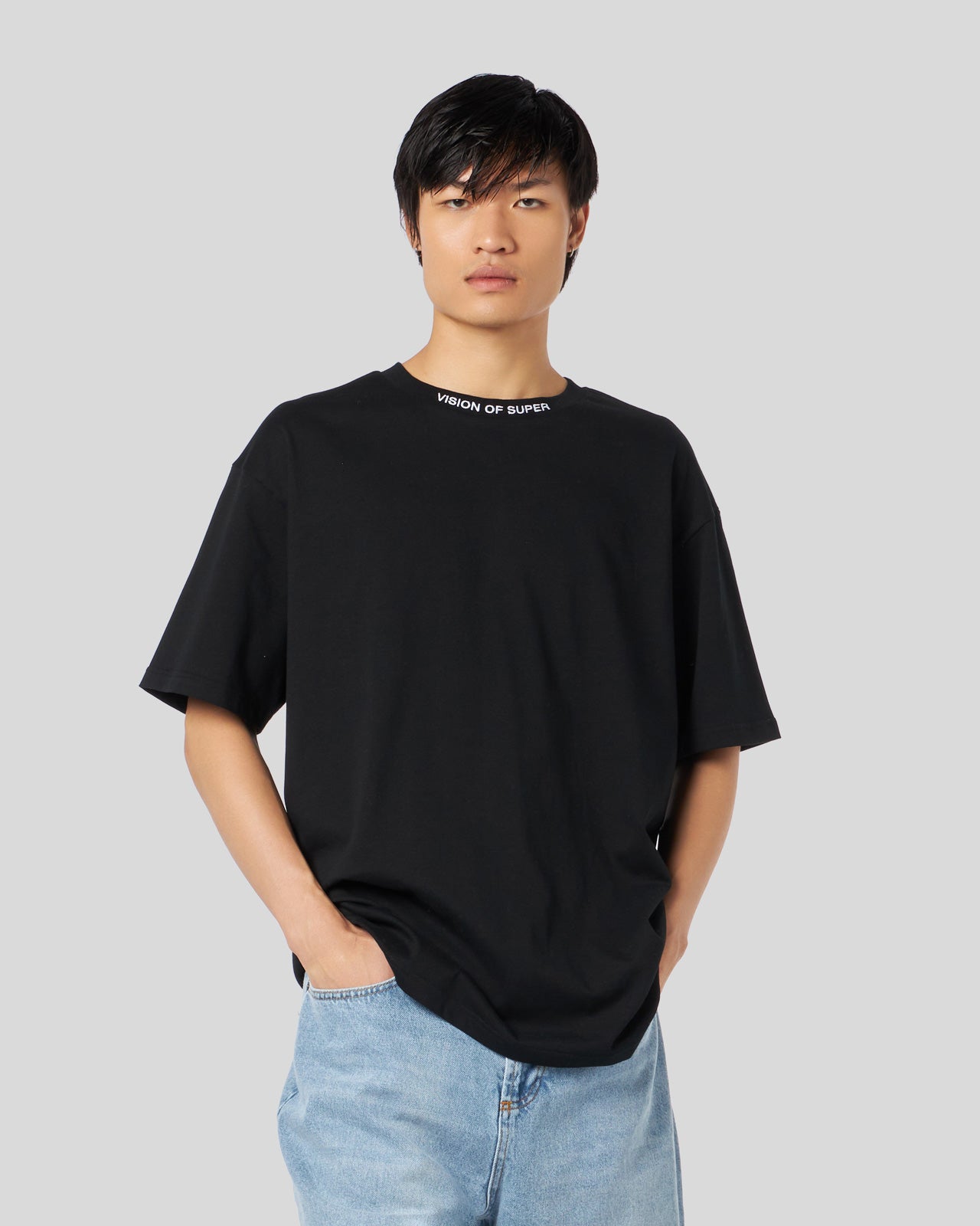 BASIC VISION T-SHIRT