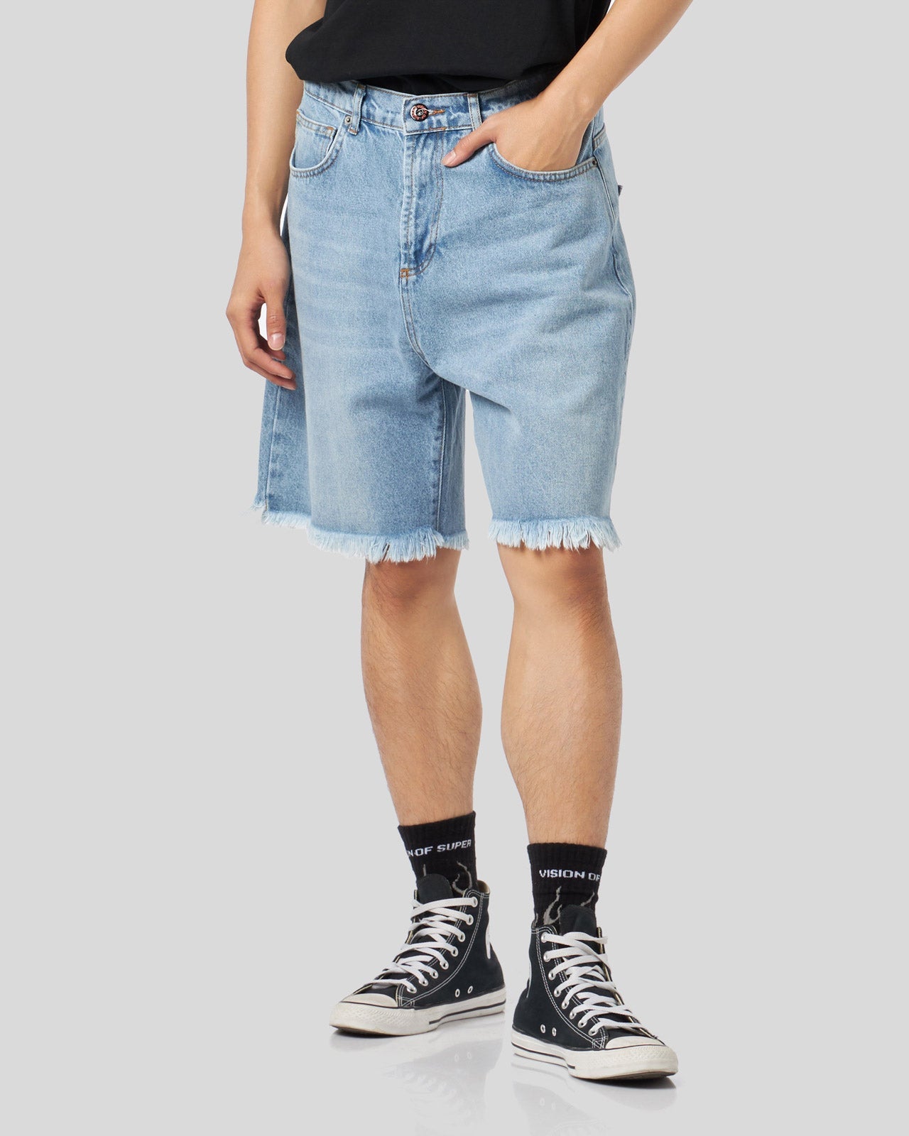 BLUE DENIM SHORTS WITH PRINTED FLAMES AND LOGO