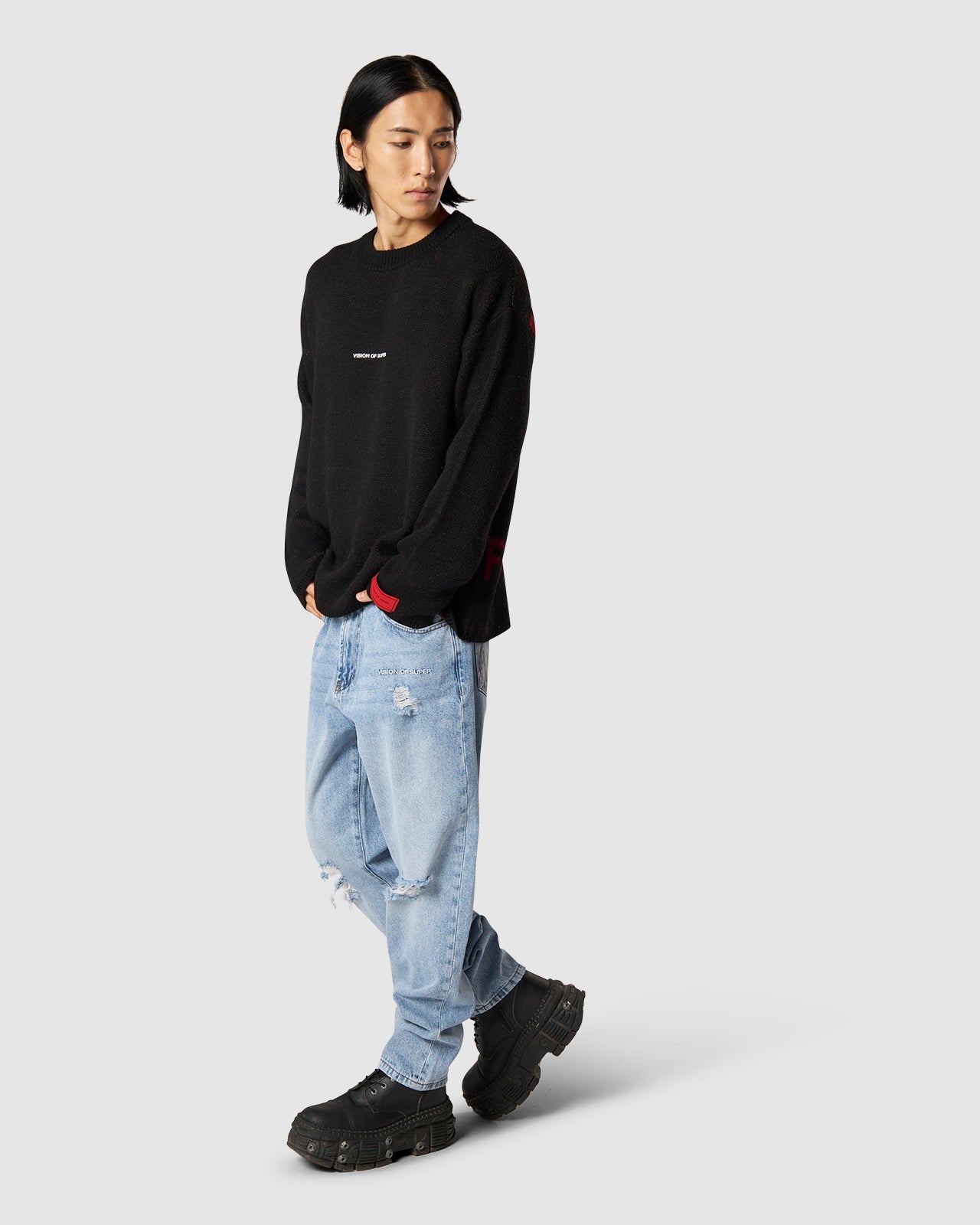 BLACK JUMPER WITH RED AND GRAY JACQUARD SKULL AND LOGO