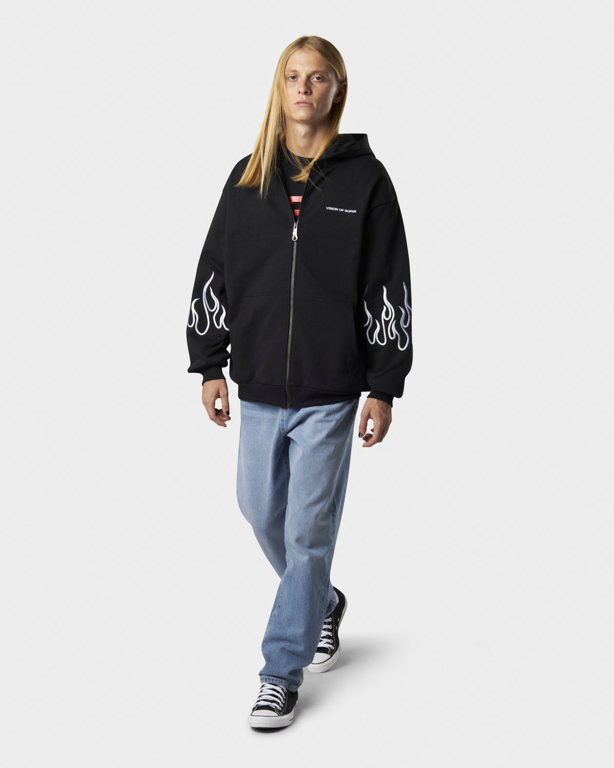 BLACK HOODIE ZIP WITH EMBROIDERED WHITE LOGO, EMBROIDERED WHITE FLAMES AND METAL LABEL + BUTTON