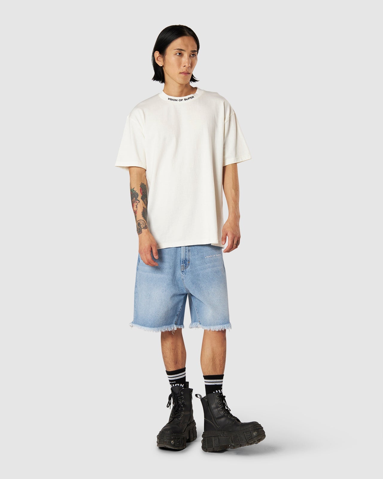 EMBROIDERED FLAMES DENIM SHORTS