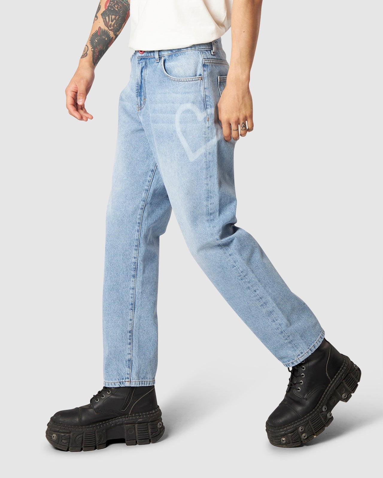 HEART LASER PRINT DENIM