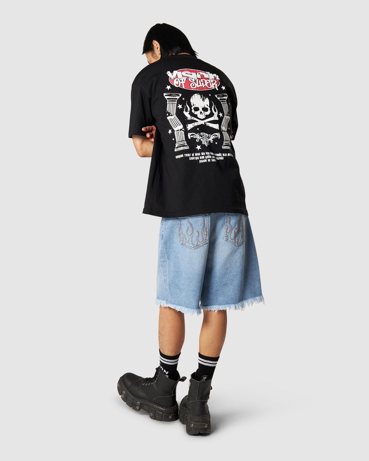 BREAKING VISION T-SHIRT