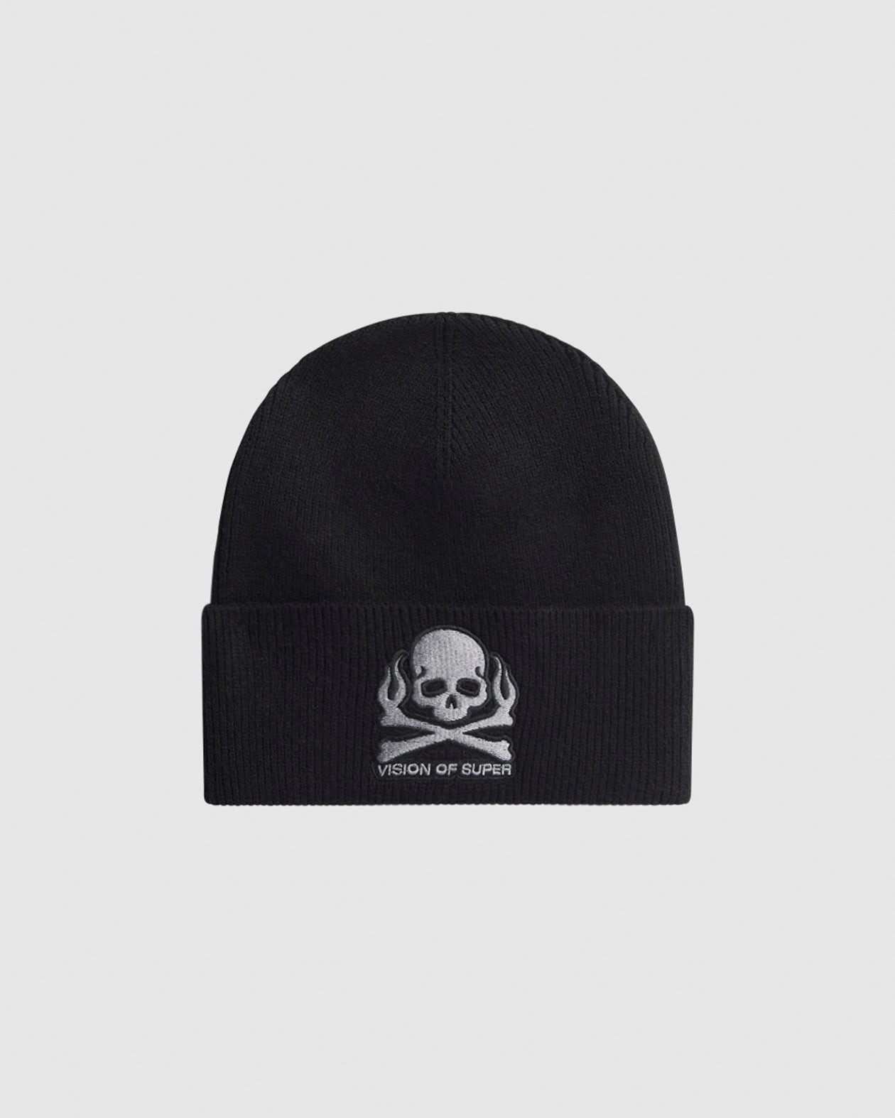 BLACK BEANIE WITH SKULL PATCH