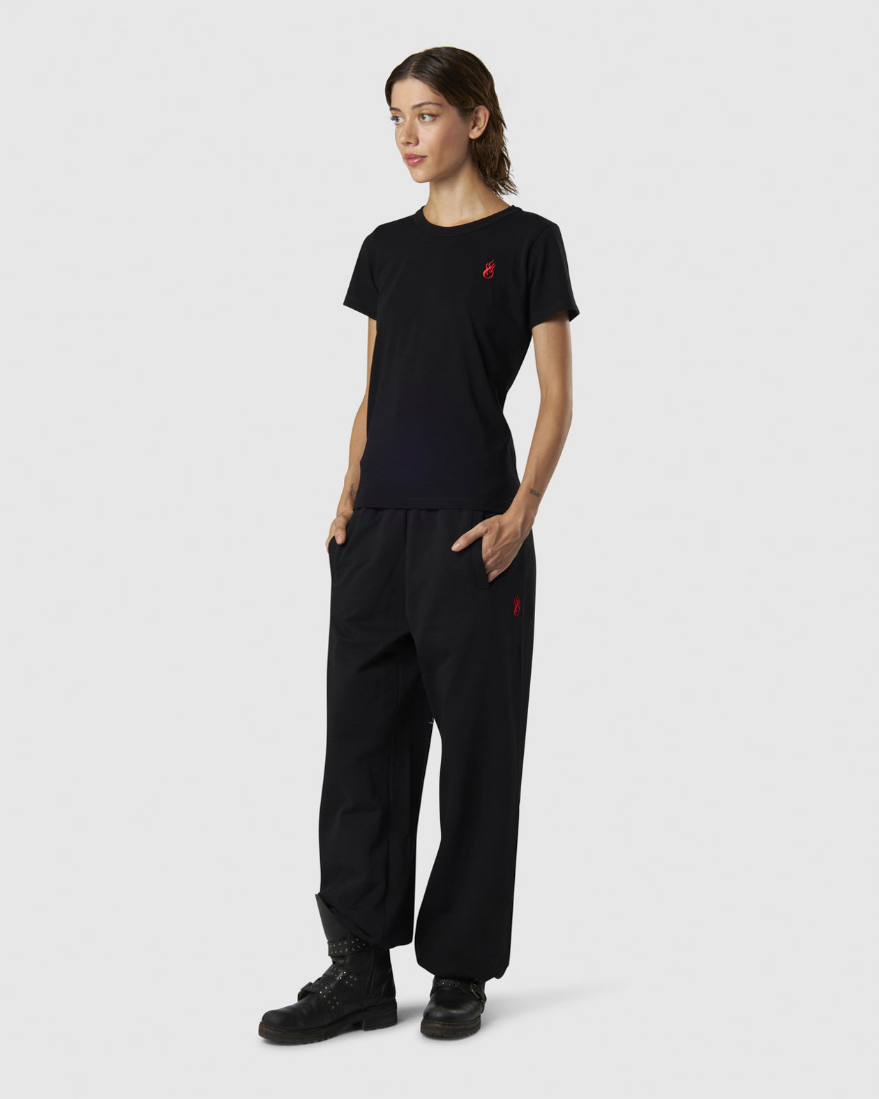 BLACK T-SHIRT WITH EMBROIDERED FLAME LOGO ON FRONT AND PRINTED LOGO ON BACK