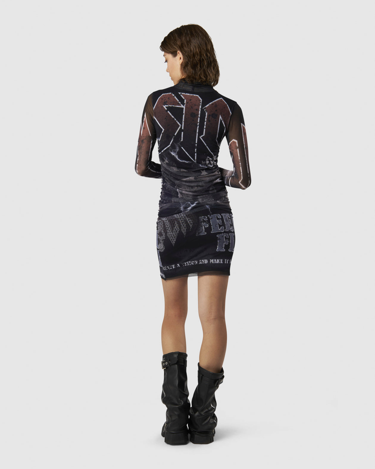 BLACK MIDI DRESS WITH FELL ROCK GRAPHIC
